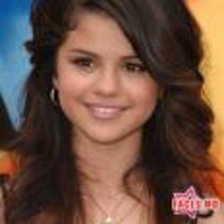 selly - Selena Gomez