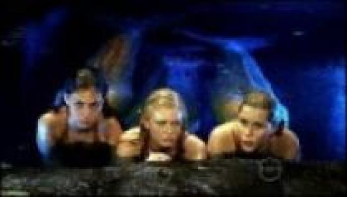 HPXGENGERWNNXSTFWII - poze cu h20