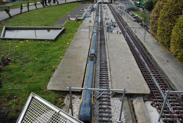  - MADURODAM