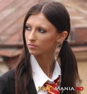 646a76277ae19b19d5ad5f7069cc0929-andreea-balan_43 - Andreea Balan