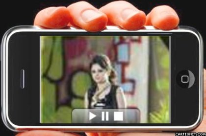 captionit0101309738D30