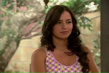 AMYELSDFNUUXHFBETYK - Carmen Villalobos