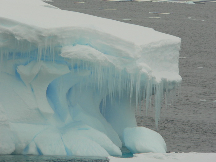 15 - alaska and antarctica icebergs