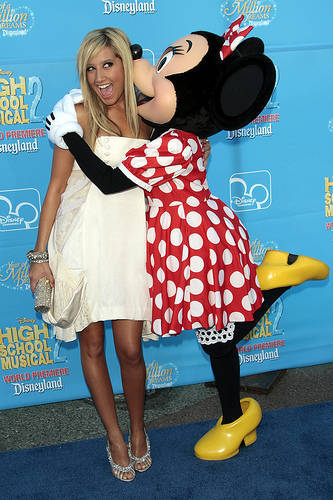 TYFZTDGAOBEHSZMJIFJ - Ashley Tisdale