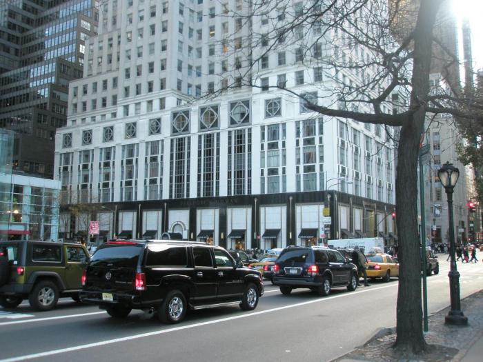 sediul Bergdorf Goodman - New York