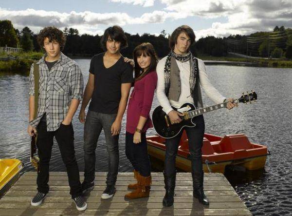 1147071b6ad6j64c0 - Camp Rock