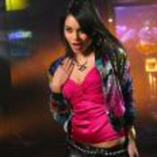 Vanessa_Hudgens_1247602696_1
