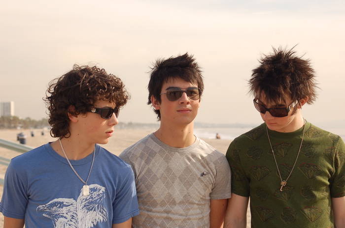 2uibxqg - Jonas Brothers