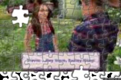 La tara - puzzle Hannah Montana