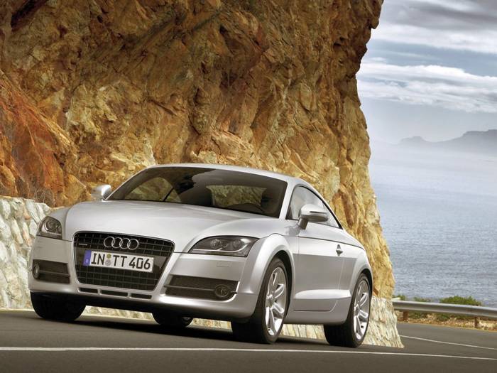 Audi TT Coupe - Masini