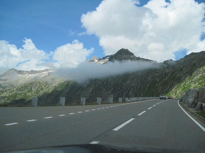 IMG_1073 - Calatorind prin GRIMSELPASS-cota 2165