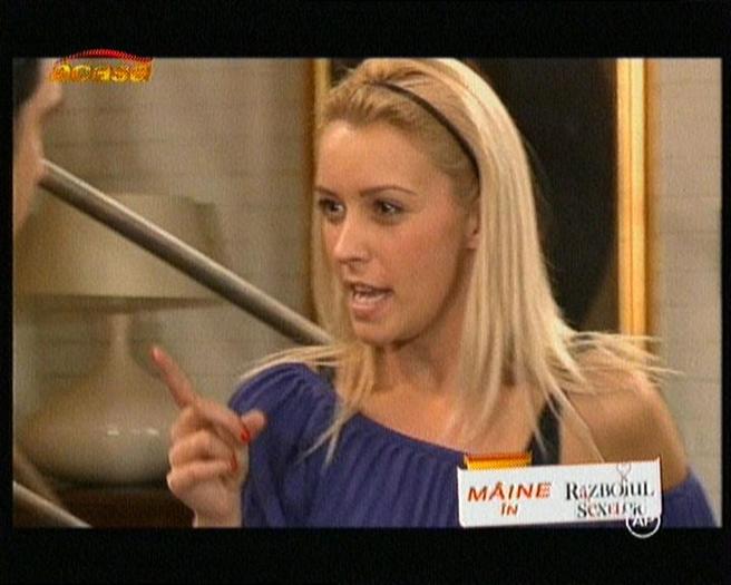 Image0325-2303TV203
