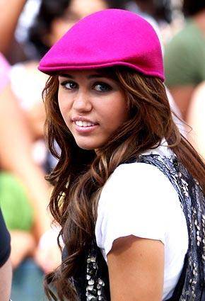 ZJZBNIEQQZSGDGBOKAW - hannah si miley