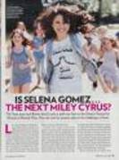 NVPTPQAZVSOBITQDFSQ - poze cu Selena Gomez