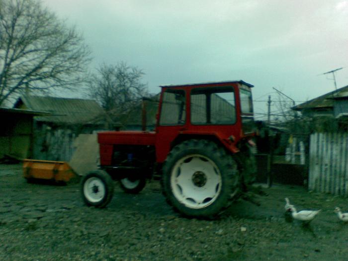 22012009(009) - TRACTOARE COMBINI SI UTILAJE AGRICOLE