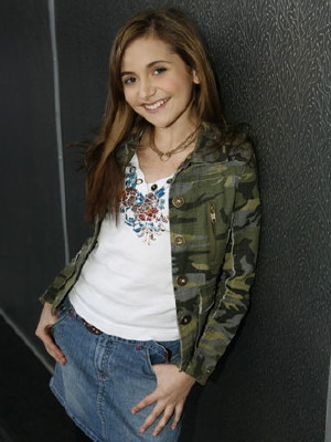 lauracora - club alyson stoner