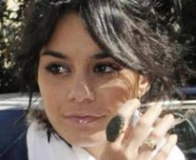 BIEINLCBDVJBJFLPNUJ - vanessa
