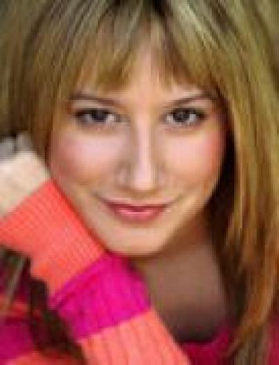 HAKNFDEDXLTQMULQAFB - ashley tisdale-sharpey