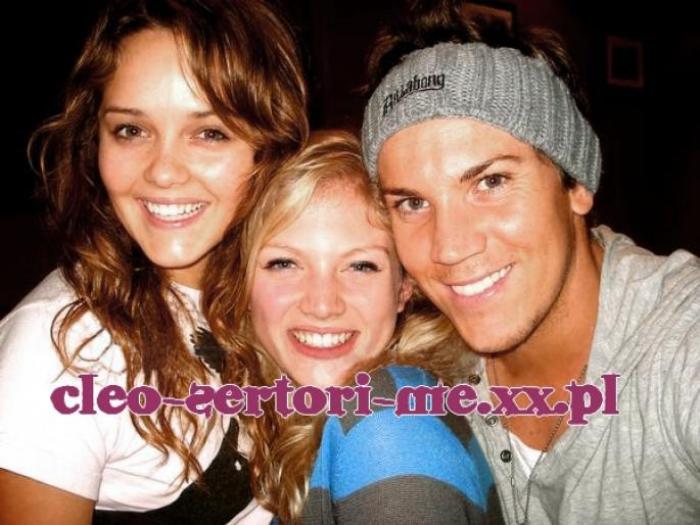 UNWLANOSGSVITEKLTUV - h2o in  realitate