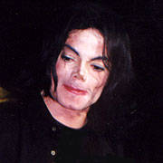 sq-look_down_smrjam01-wgo[1] - Poze Michael Jackson