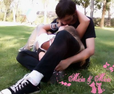emo kiss (2) - My Heart