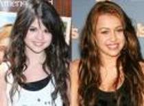 Salena Gomez si Miley Cyrus - Salena Gomez