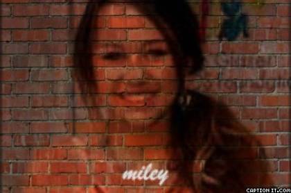 captionit111905I887D33 - miley cyrus