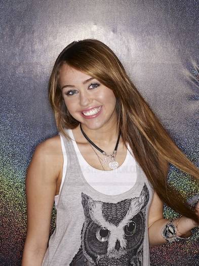 9 - Miley Cyrus