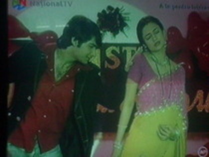 Vidya isi imagineaza - A ta pentru totdeauna-Amar and Divya Sagar and Vidya