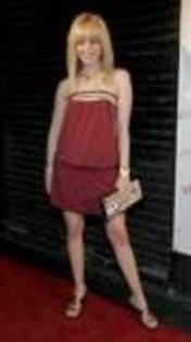 RTOONKPEEHQTRYZQACF - Ashley