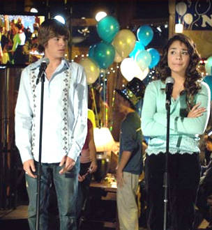 Zac & Vanessa