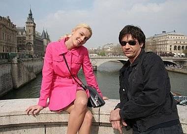 AUGNXEZLWTLHHMCEHPD - Diana si Bogdan la Paris