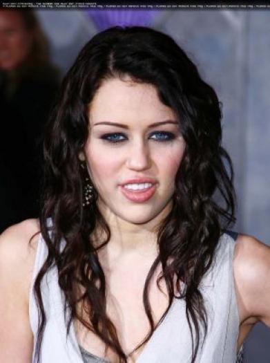 mnormal_miley-ray-cyrus-002 - Hannah Montanna