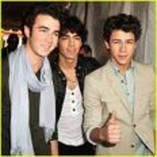 fd - jonas brothers