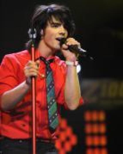 VTKIXWWJHDGNIYZHSDY - Camp Rock