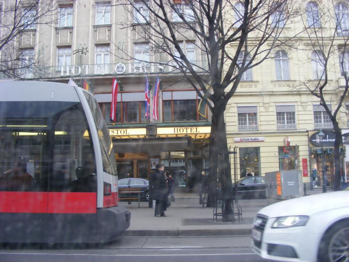 105; Viena
