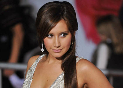 NXSIKZHHXNVRRWFWMPC - Ashley Tisdale