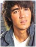 c02e3e5c6f81da20 - kevin jonas