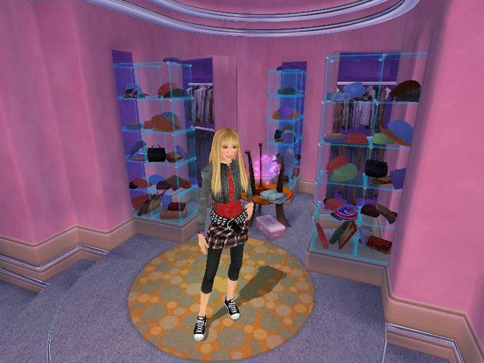 Hannah - Poze the Sims Hannah Montana