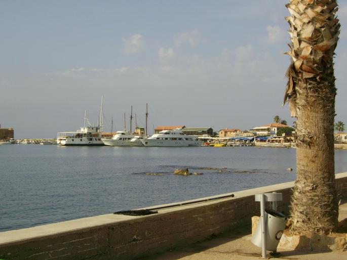 Paphos; Port
