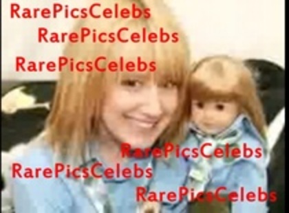 LPVMLHFKJUONAHAJRBH - ASHLEY TISDALE POZE RARE