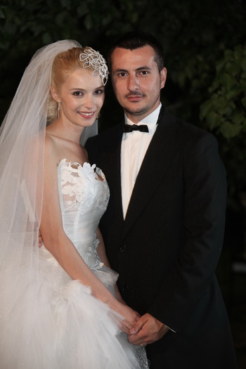 Diana Dumitrescu si Ion Ducu - Diana Dumitrescu poze nunta cu Ion Ducu