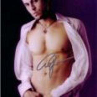 Enrique_Iglesias_1261761173_0