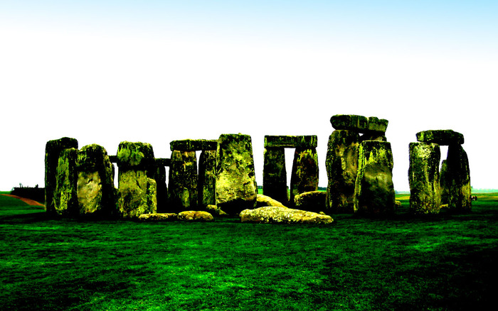 1073_stonehenge_1440x900