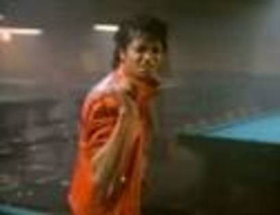 WVKYFOQESKJEBZJNJLM - Michael Jackson-beat it