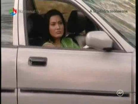 195_1_A_TA_PENTRU_TOTDEAUNA_SAGAR_SI_VIDYA_SUNT_UCISI.flv_000288266