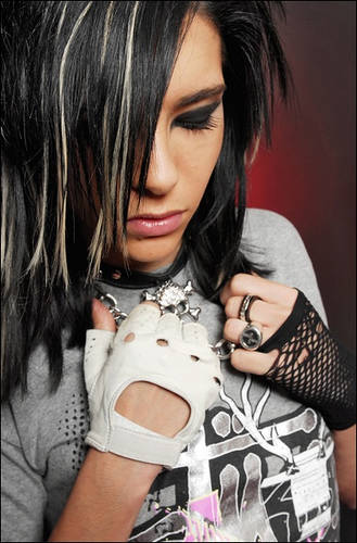 2372762539_6b5b49e0b4[1] - Bill Kaulitz