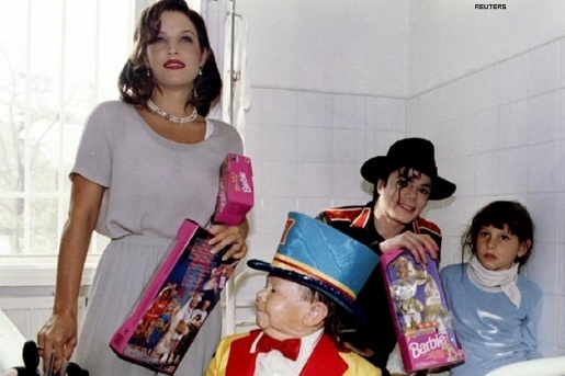 CGEVWWITGDKBSMOFSLP - Michael Jackson si Lisa Marie Presley