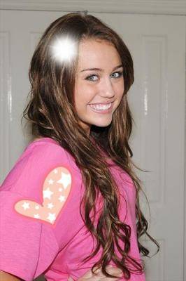 MQQGCQTHDKYOHXKQIPM - Poze midificate Miley Cyrus
