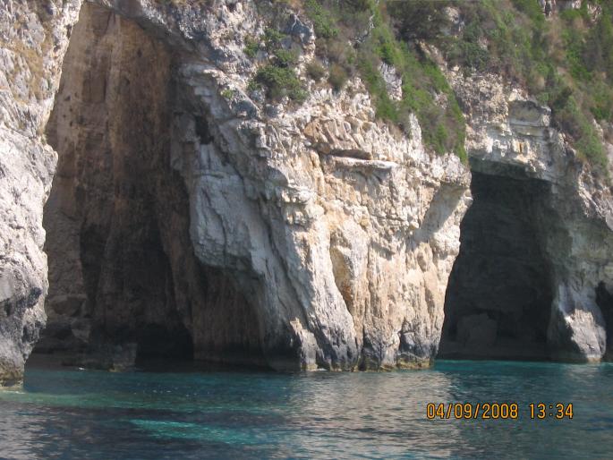 IMG_0159; plecarea de la pesterile albastre
